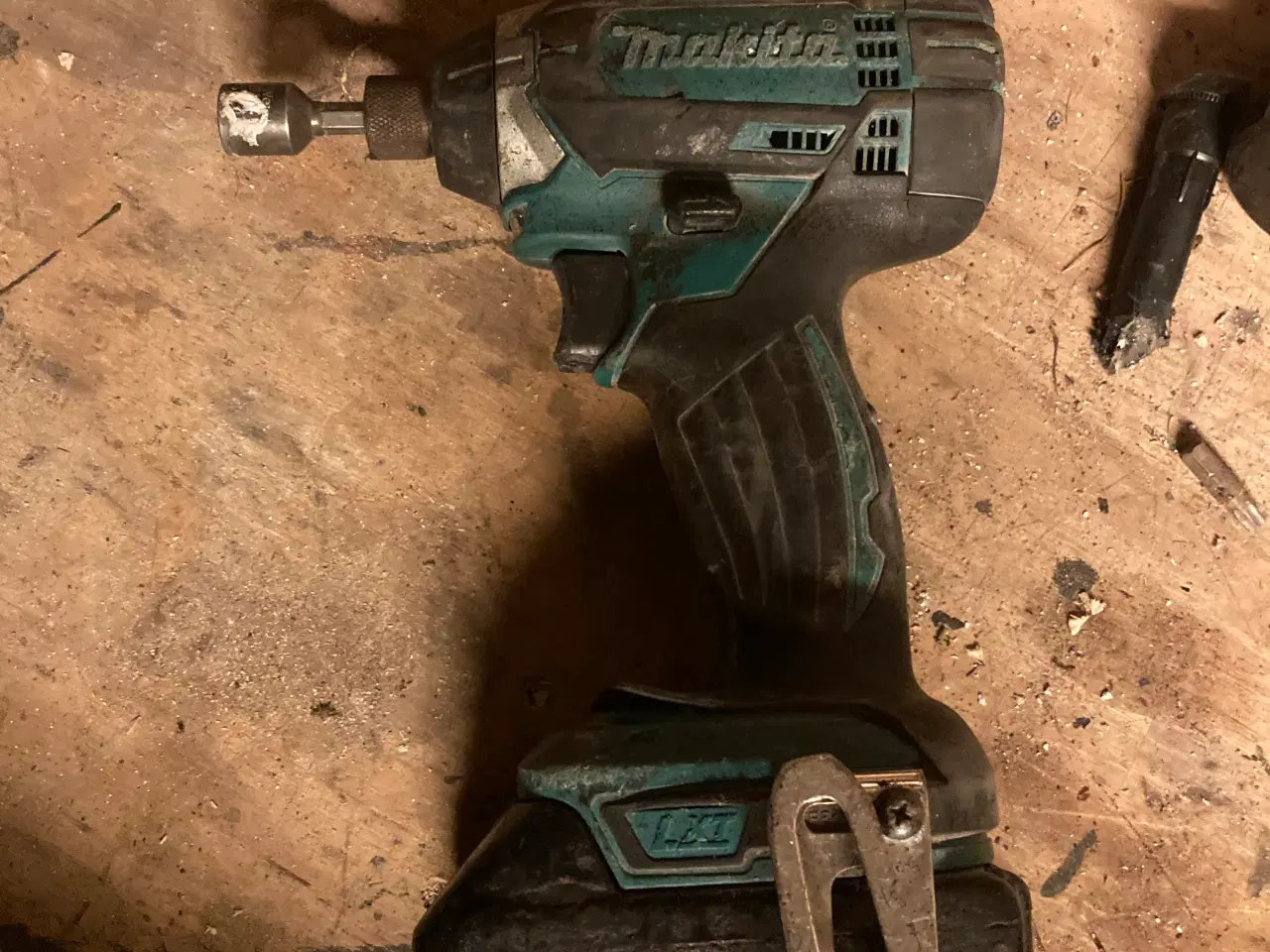 Billede 1 - Makita m 2 batterier