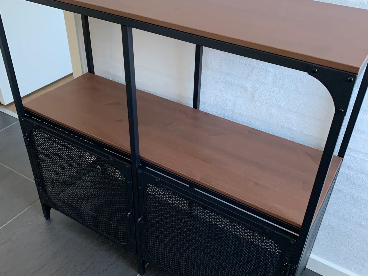Billede 2 - Fjallbo Ikea reol/skab
