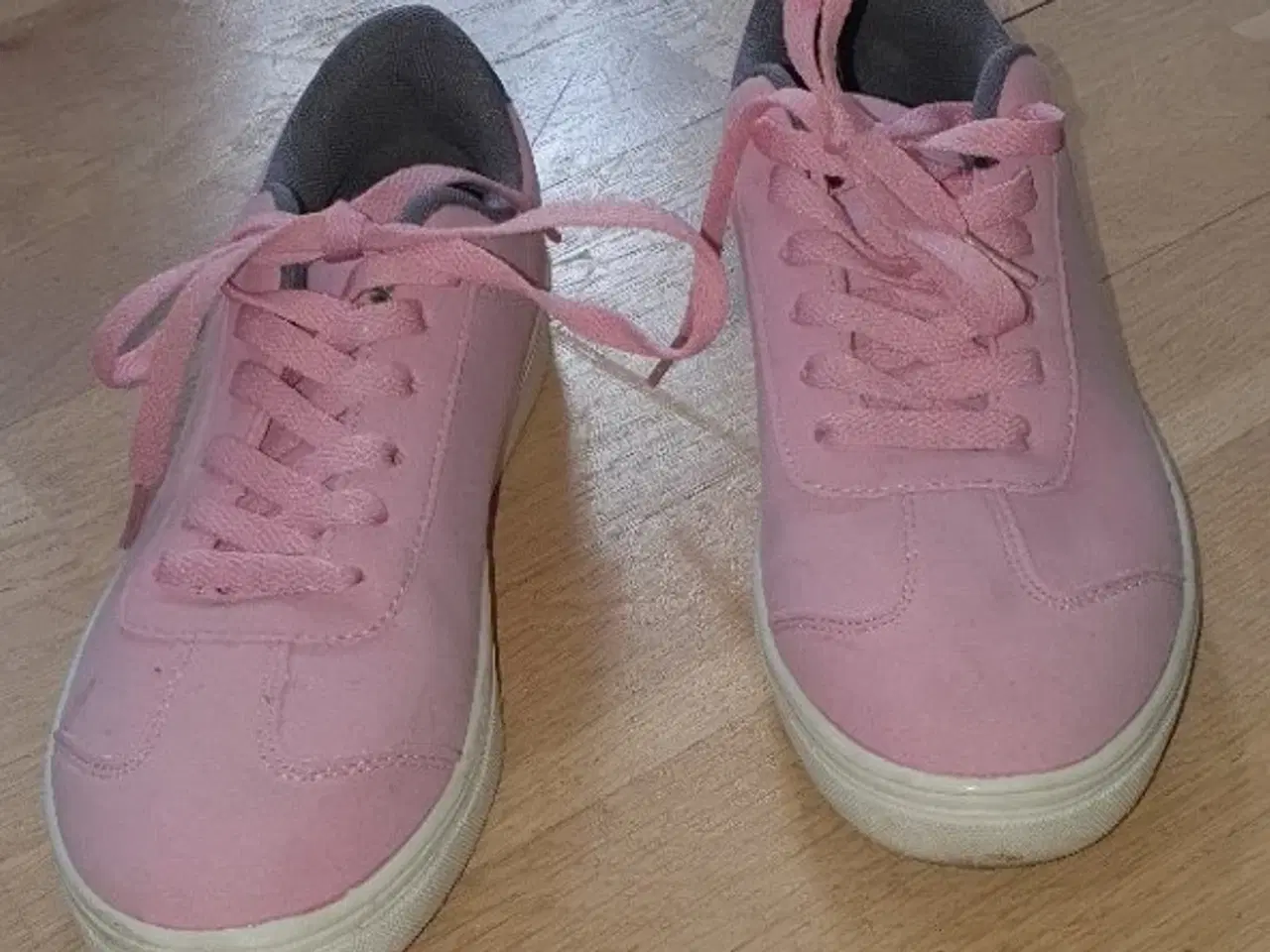 Billede 1 - Fritidssko 	