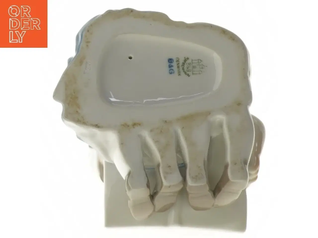 Billede 3 - Figur af børn (str. 9x11 cm) fra Bing & Grøndahl