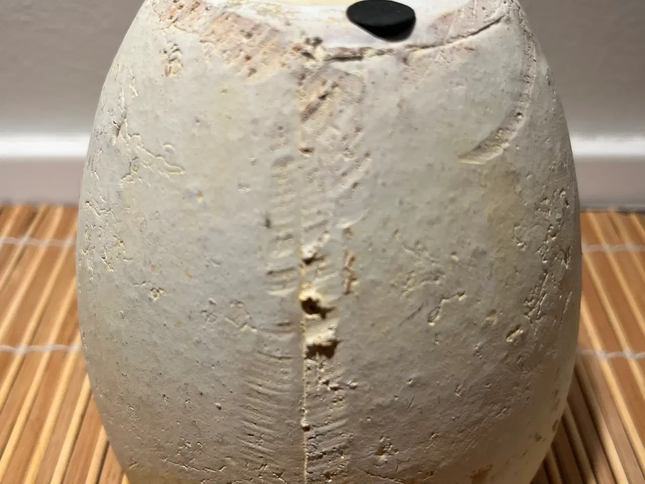 Billede 4 - Keramisk krukke i æggeskalsform