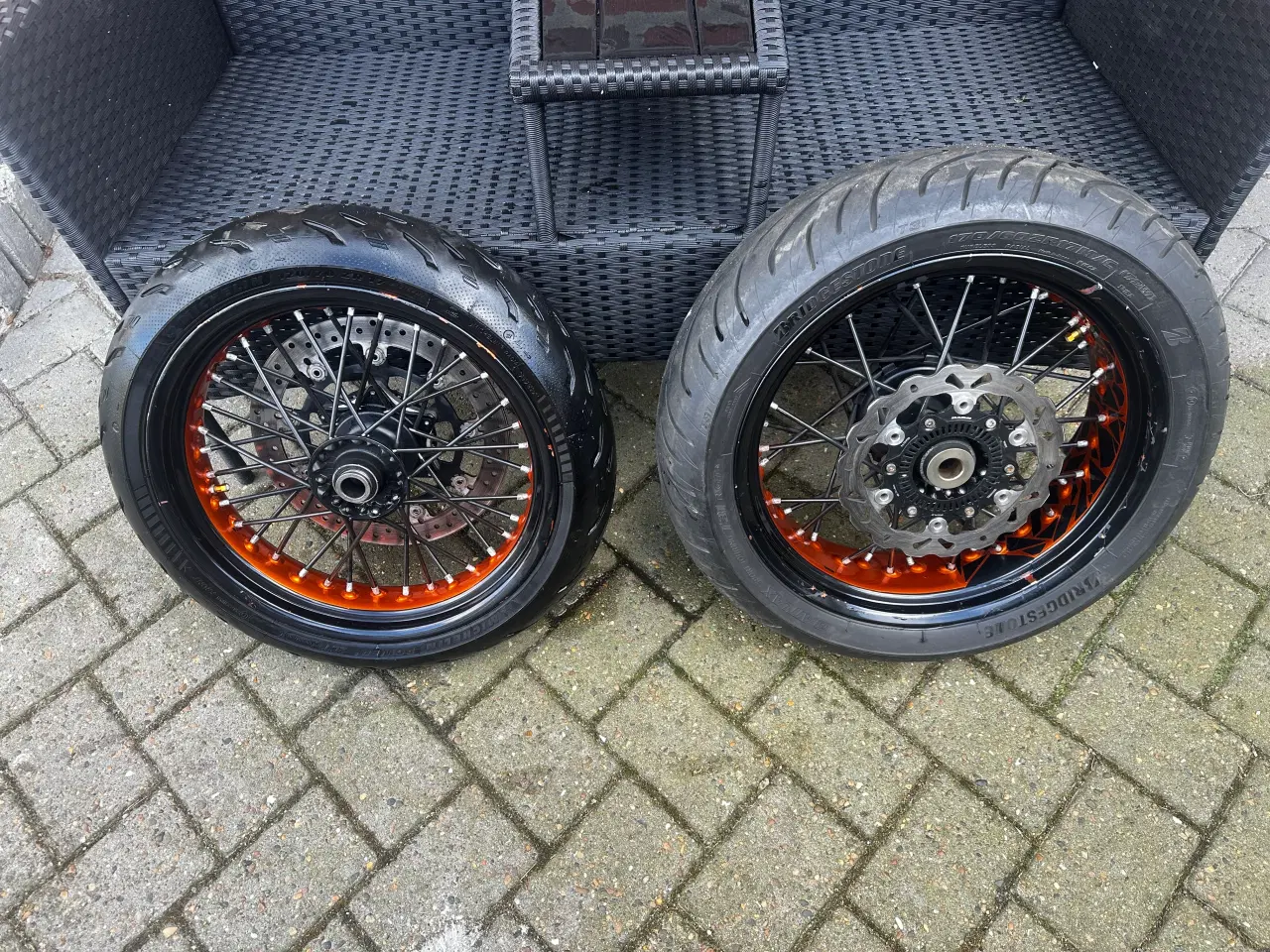 Billede 1 - KTM 690 smc r dele 