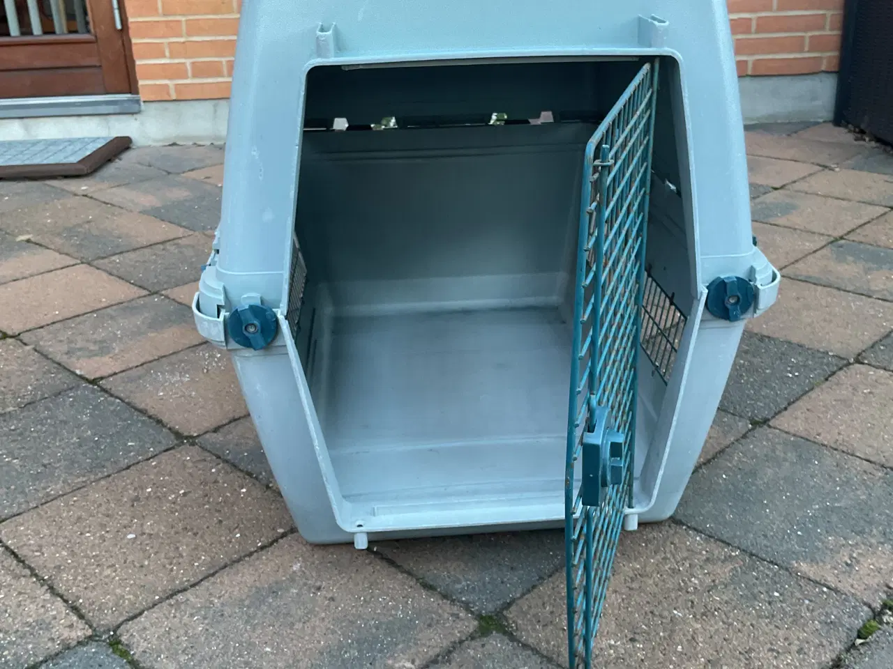 Billede 1 - Transportkasser Ferplast Atlas 70 grå plast