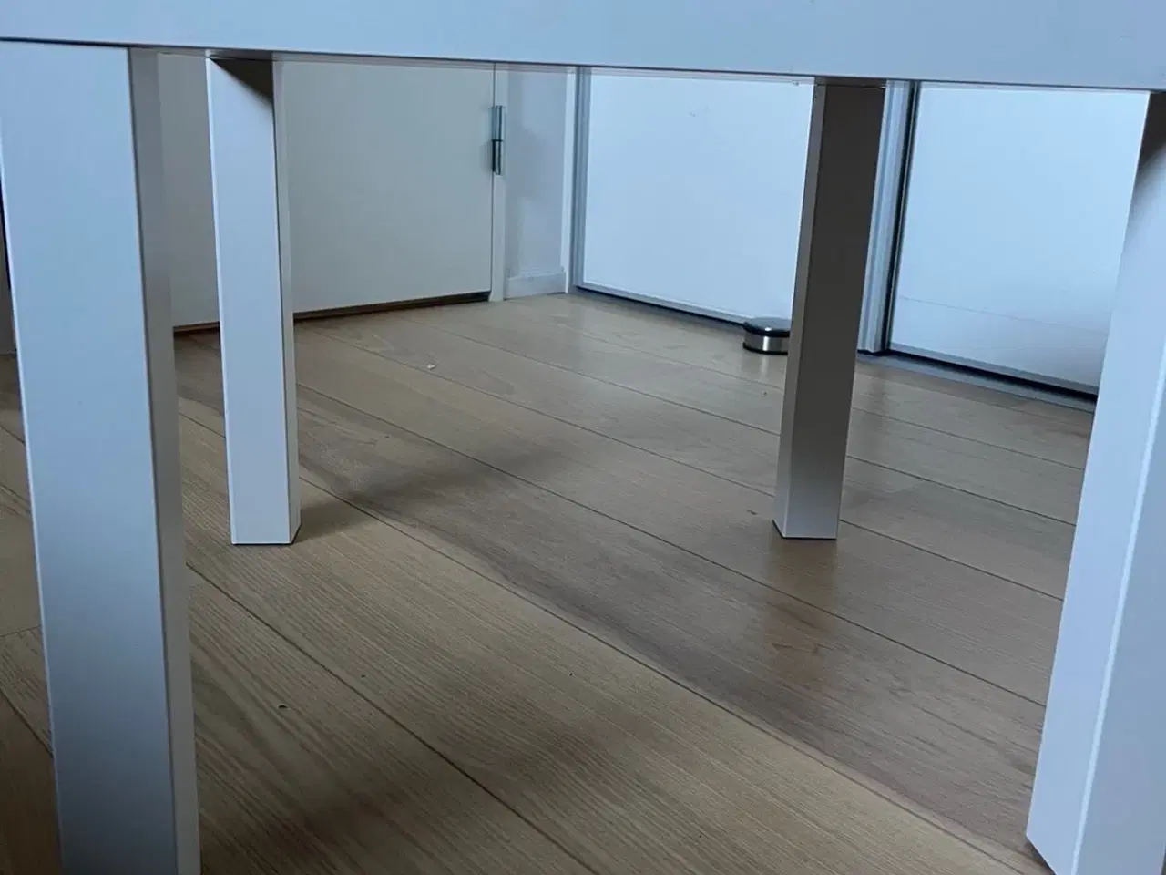 Billede 3 - Lack bord fra IKEA