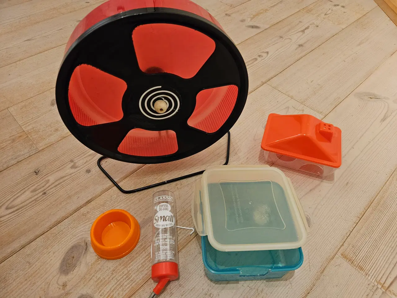 Billede 3 - Bur og tilbehør