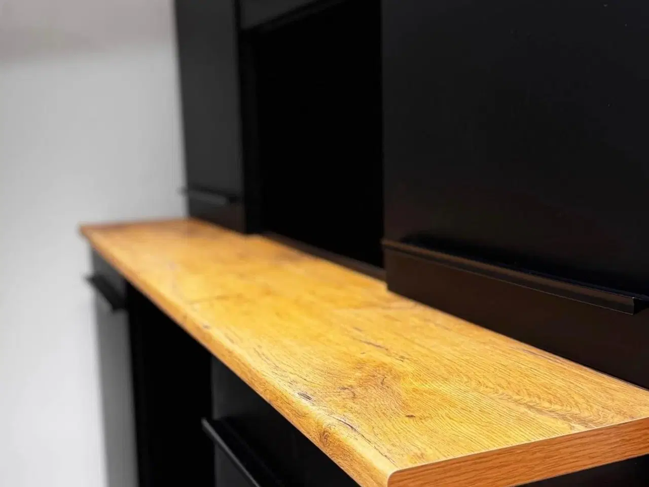 Billede 2 - Nyt køkkenskabssæt inkl. køleskab