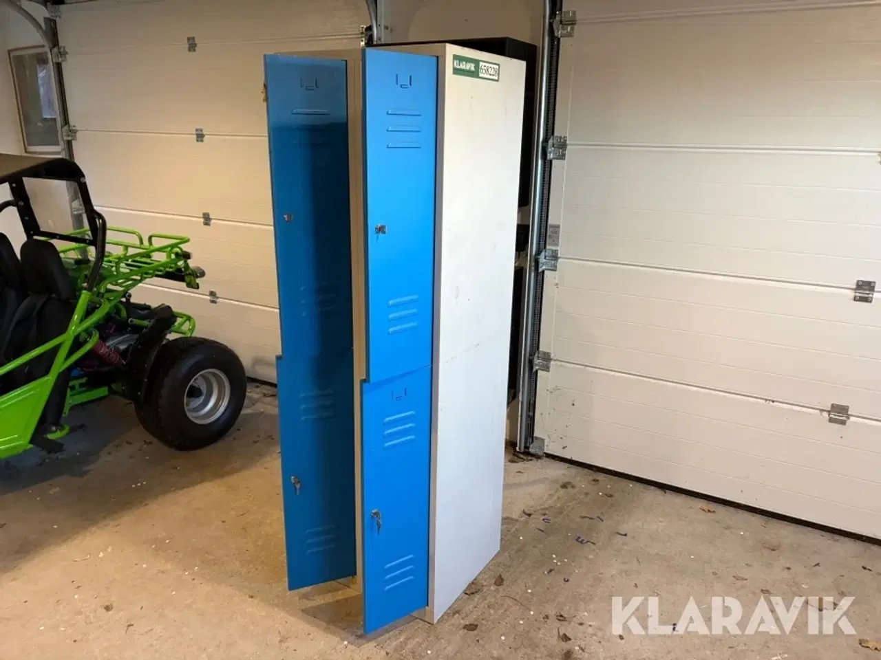 Billede 1 - Omklædningsskab