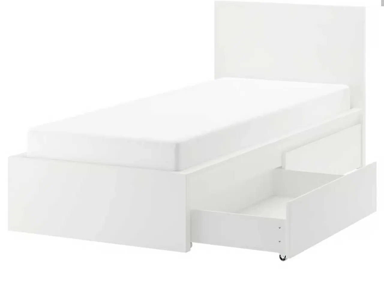 Billede 1 - IKEA Malm seng med skuffer