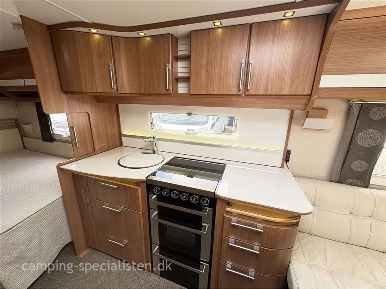 Billede 5 - 2013 - Kabe Royal 560 XL KS Kabe Royal 560 XL KS 2013 - Se den nu hos Camping-Specialisten.dk