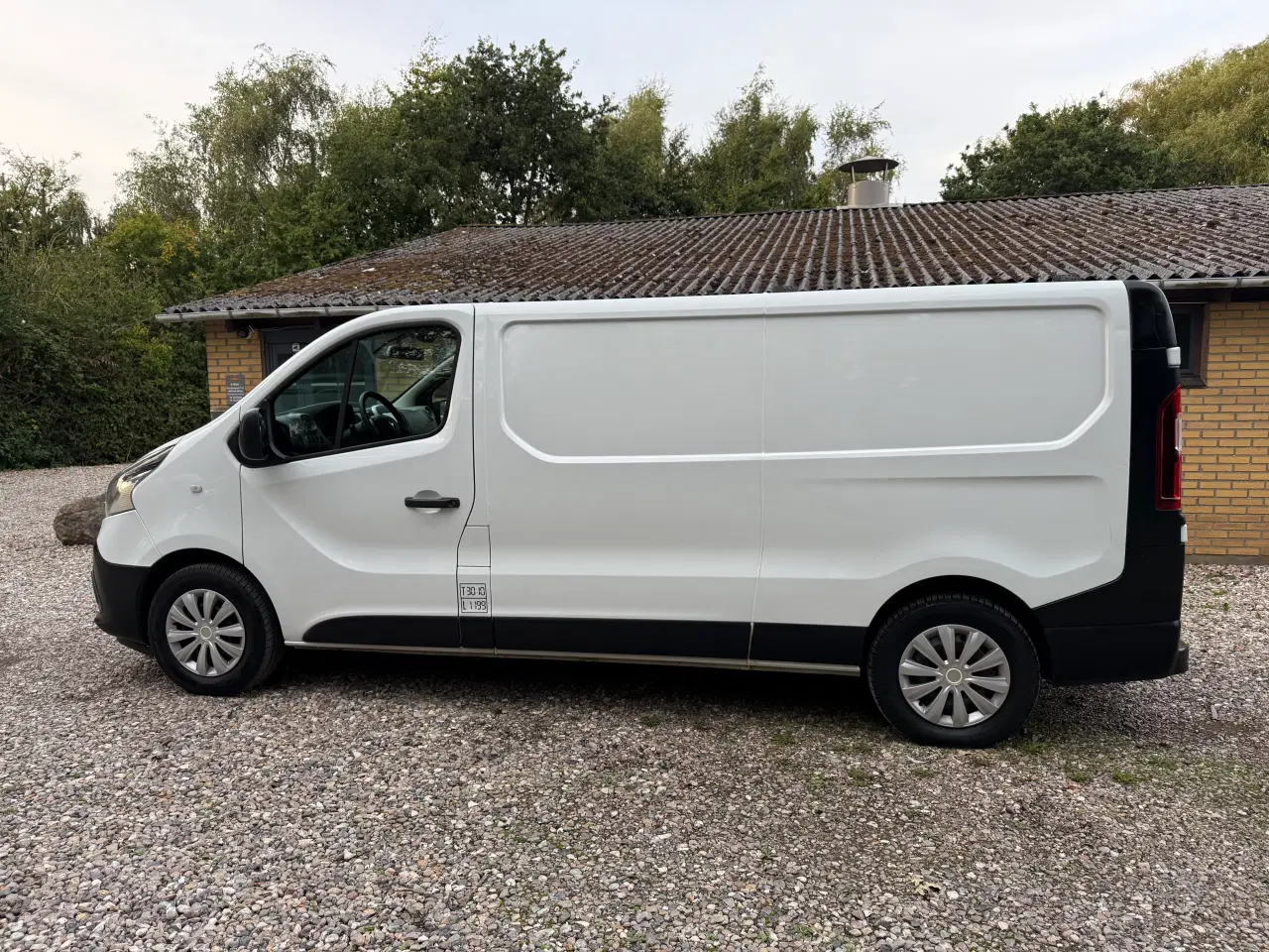 Billede 8 - Renault trafic 1.6 dci lav km 