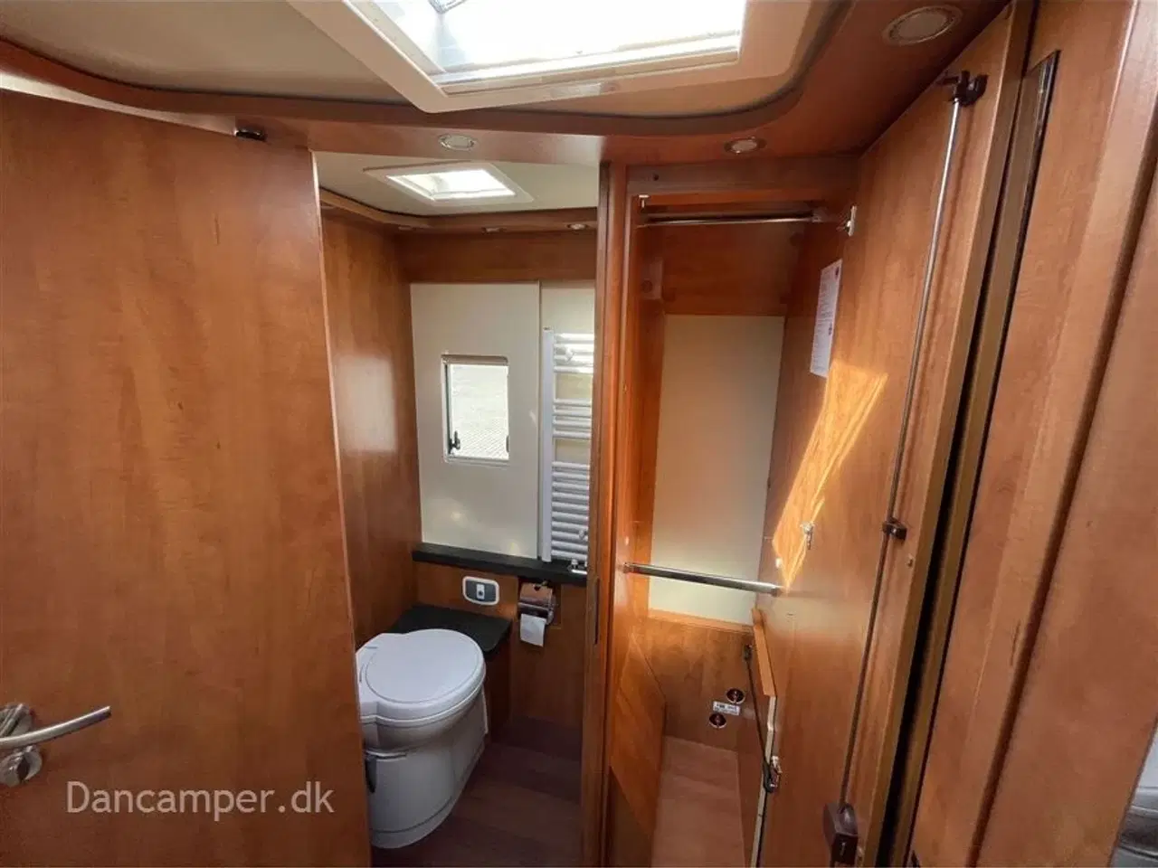 Billede 20 - 2019 - Carthago chic c line   Fiat Carthago Chic C-Line 5.0 – 180 hk | Totalvægt 5.000 kg  Eksklusiv og komfortabel autocamper i absolut topklasse! .