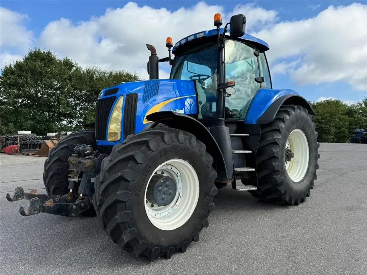 Billede 1 - New Holland T8050 MED AFFJEDRET FORAKSEL!