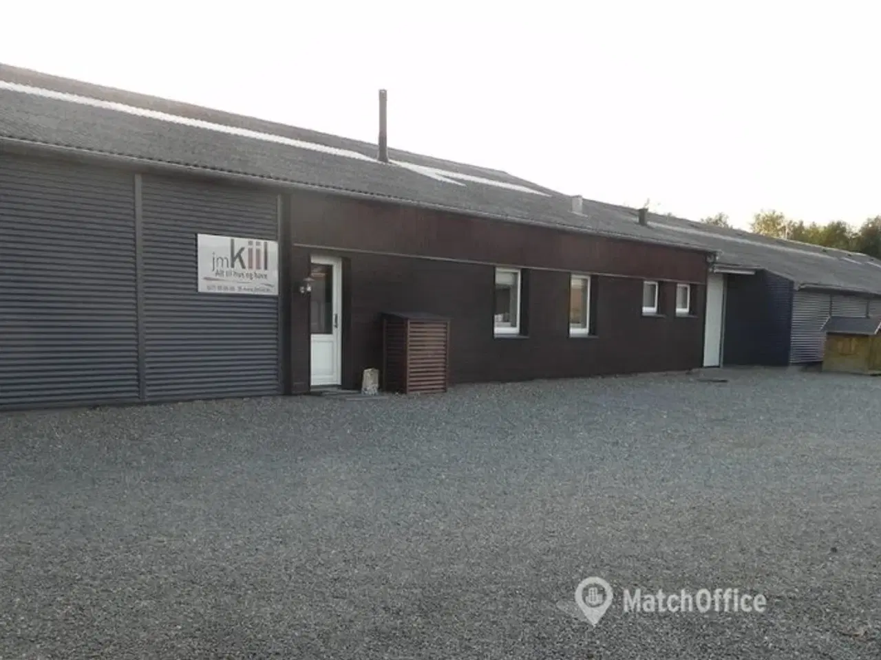 Billede 1 - Attraktiv ejendom for mindre produktion eller salg/lager