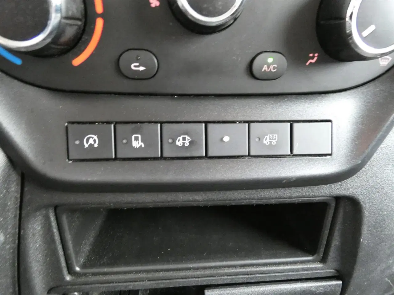 Billede 14 - Iveco Daily 35S14 4100mm 2,3 D 136HK Ladv./Chas. 8g Aut.