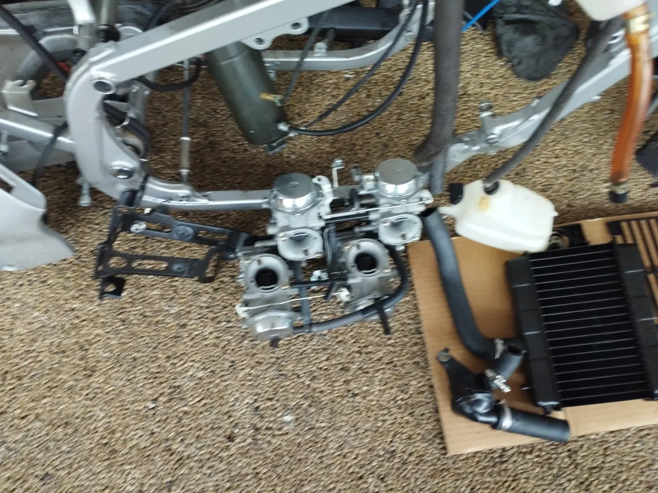 Billede 9 - Honda årgang 1988, VF 1000F ( se under kommmentar)