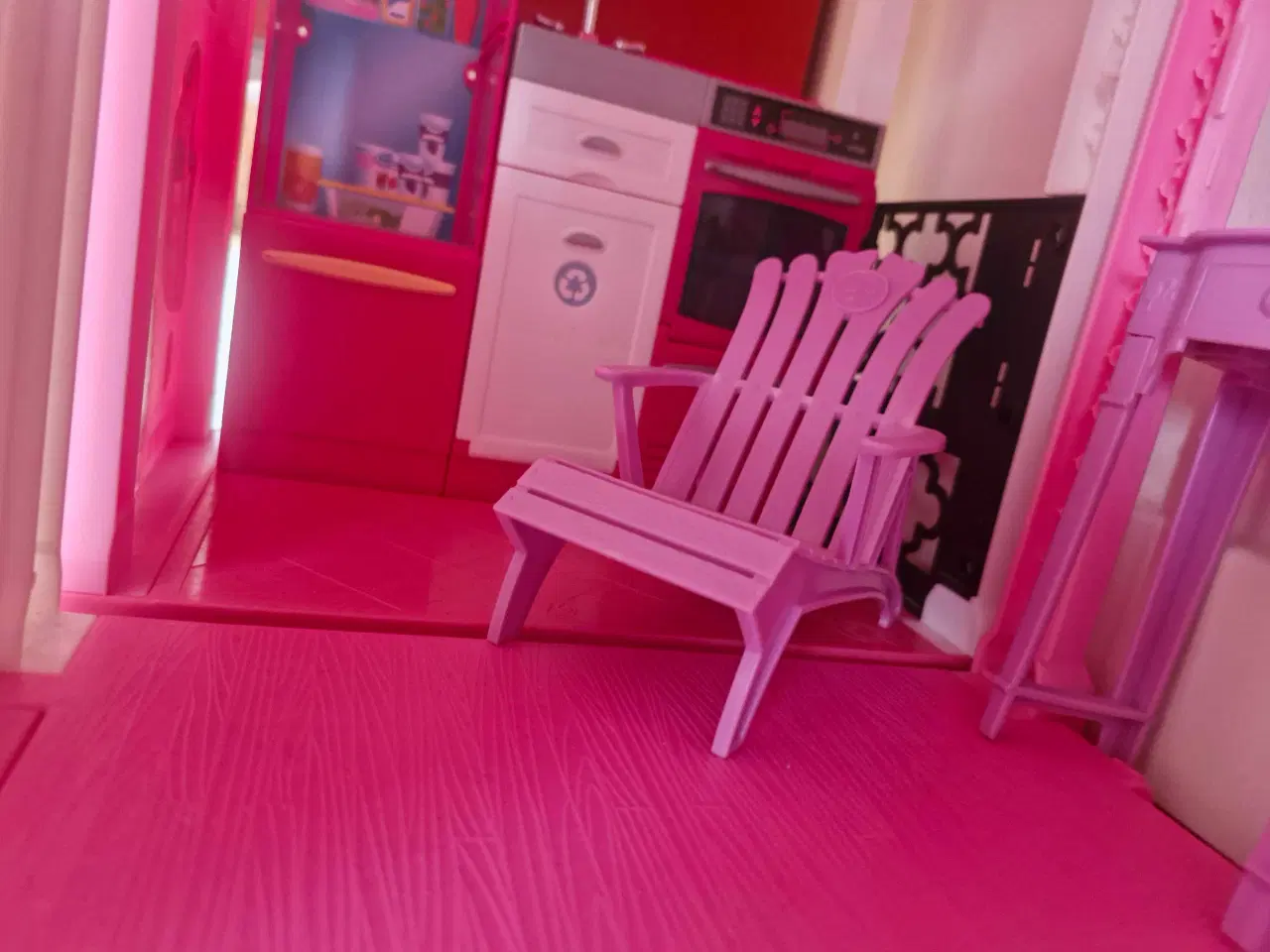 Billede 5 - Barbie dukkehus og Barbie bus
