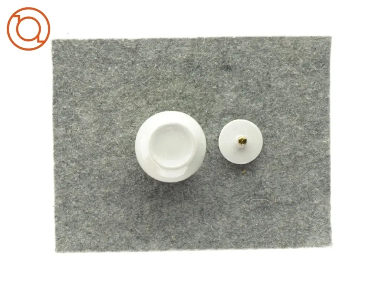 Billede 3 - Porcelænskrukke (str. 8 x 5cm)