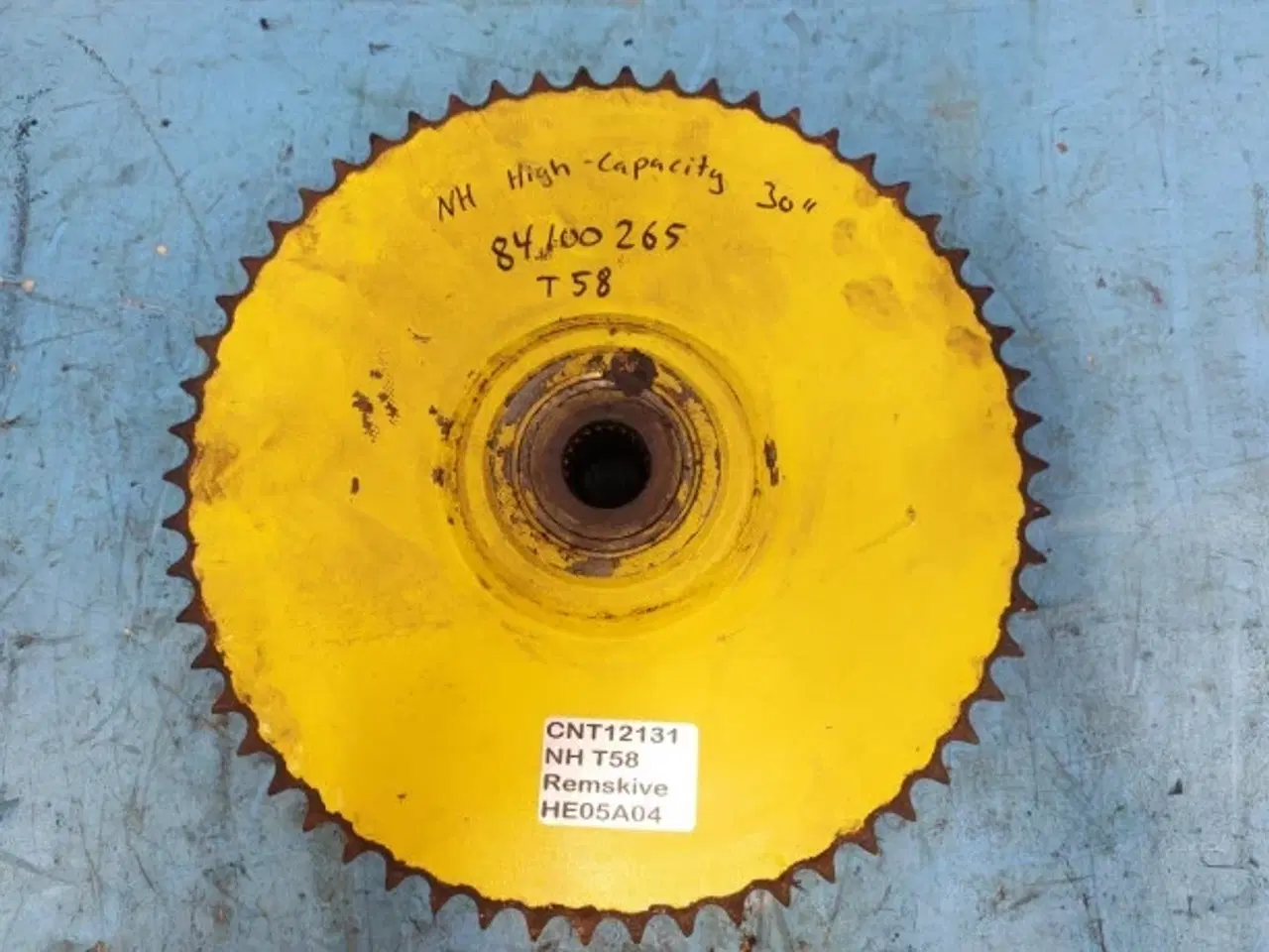 Billede 9 - New Holland T58 30FT Remskive Kobling 84100265