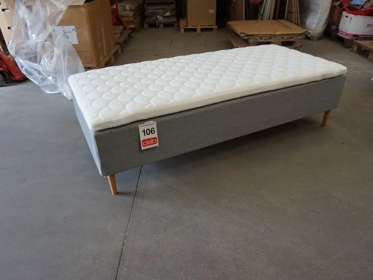 Billede 4 - Huma Nordic boxmadrasseng 90x200 cm m. Latex top & træben