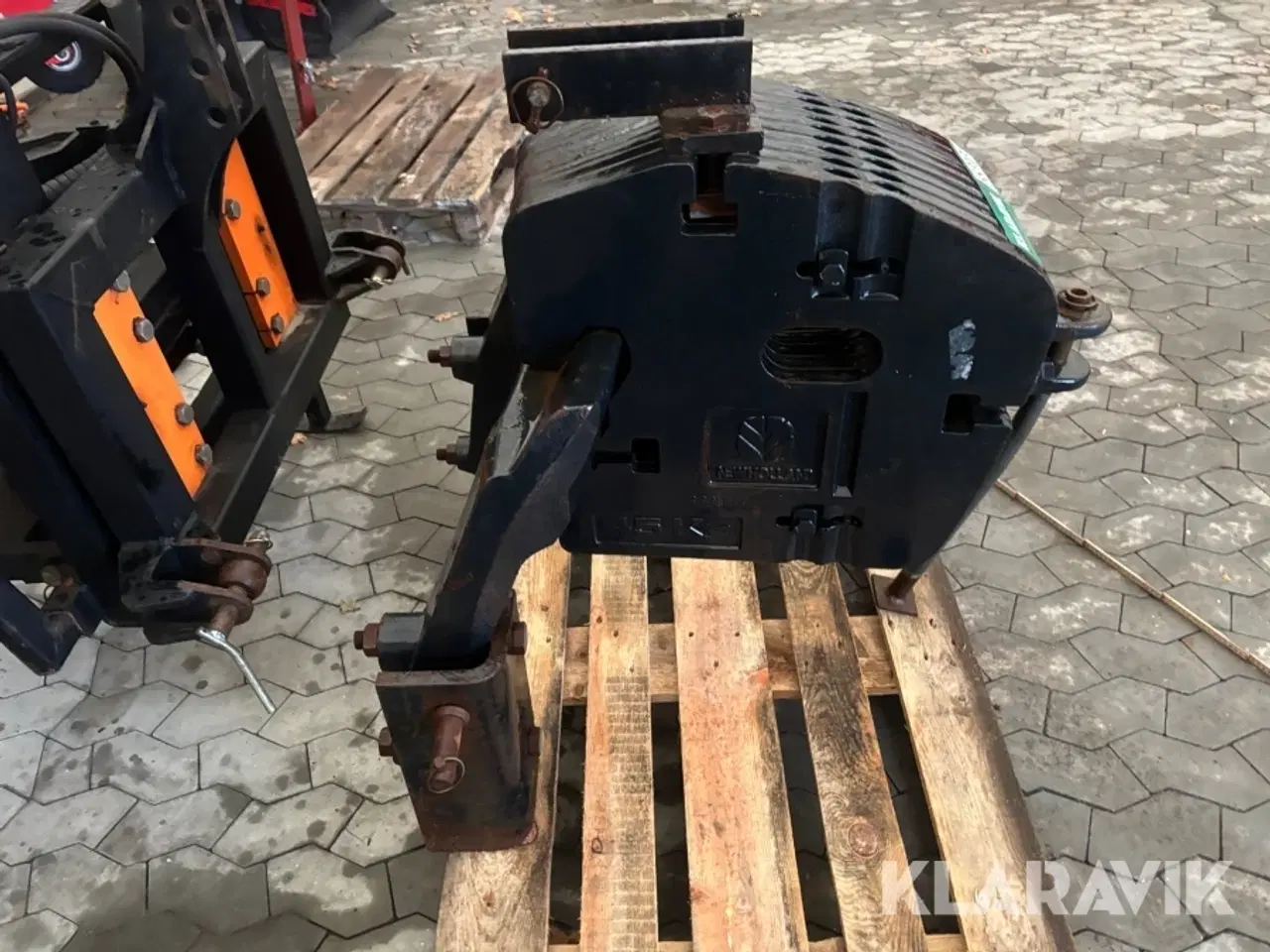 Billede 6 - Vægtramme + klodser New Holland