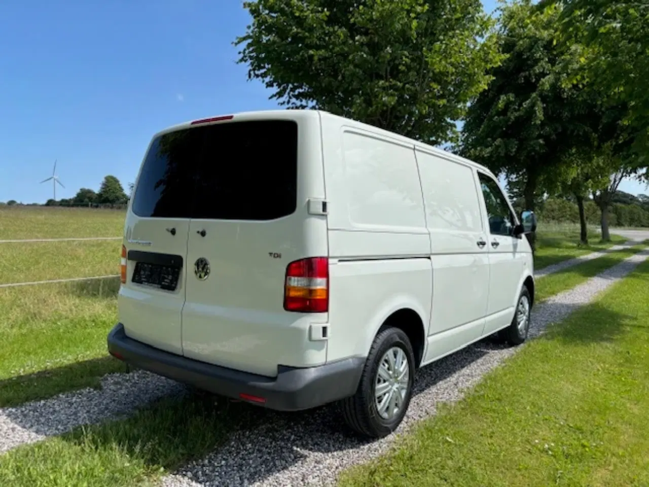 Billede 3 - VW Transporter 2,5 TDi 130 Kassevogn Nysynet
