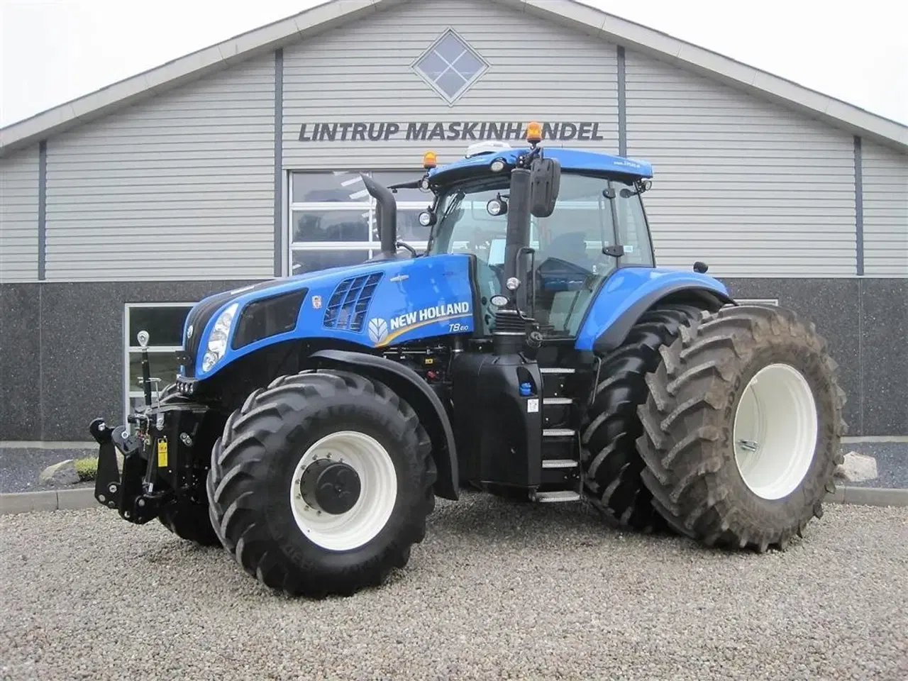 Billede 5 - - - - Traktor udlejning, UDLEJNING AF TRAKTOR TIL MARKARBEJDET