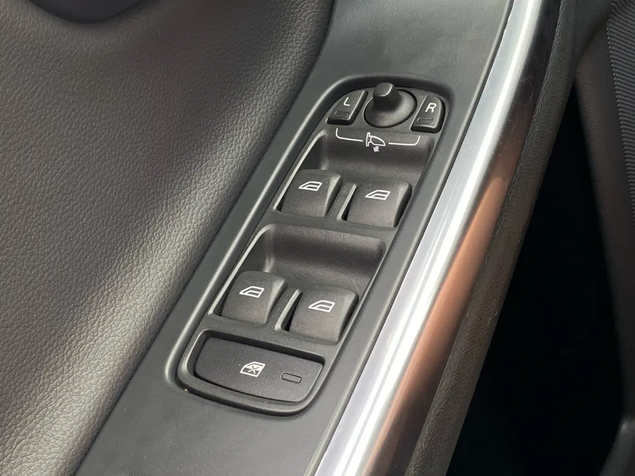 Billede 19 - Volvo V60 2,0 D3 Momentum 136HK Stc 6g