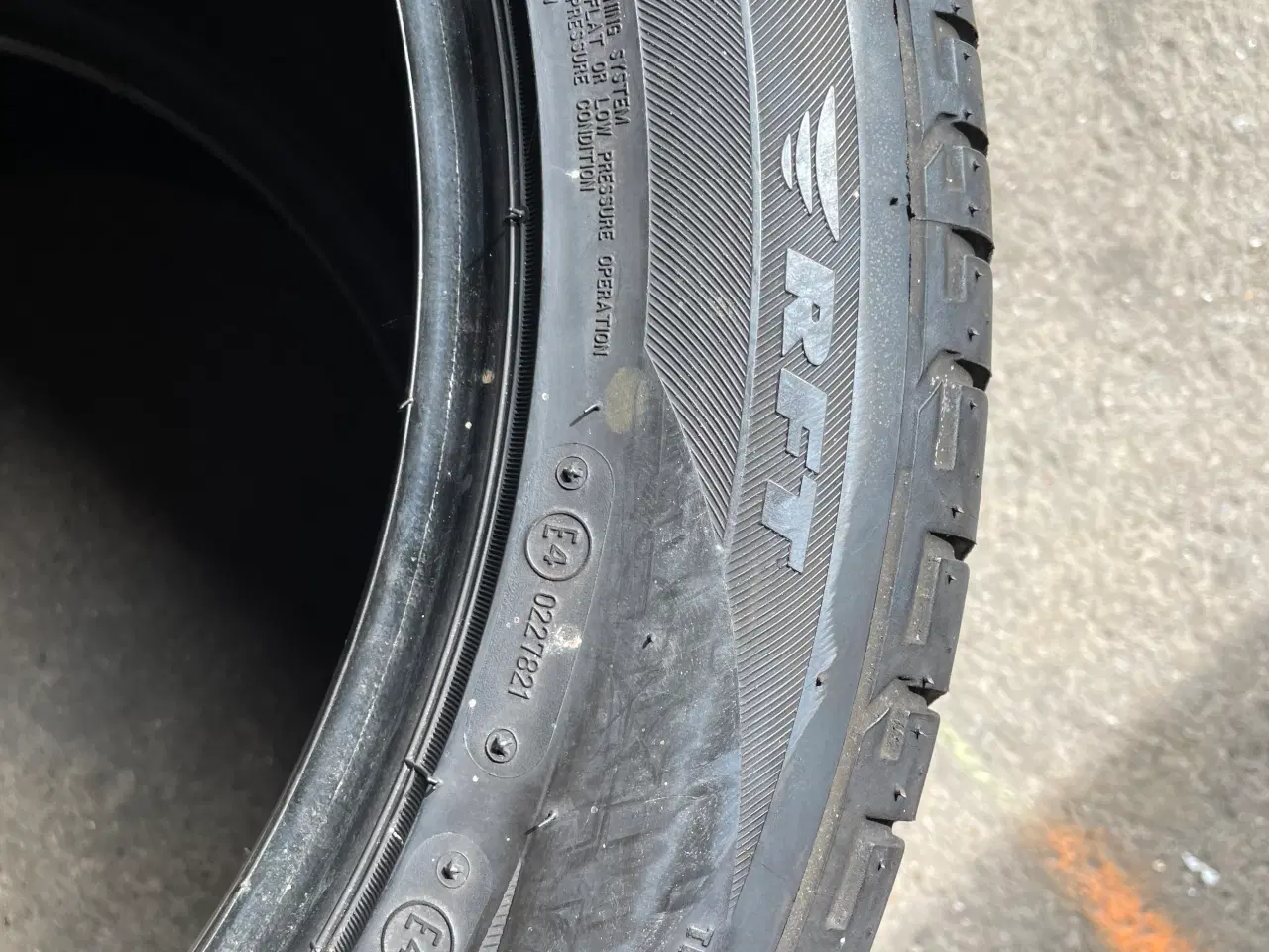 Billede 4 - 19 Bridgestone 255/50r19 Ref.S11 sommer