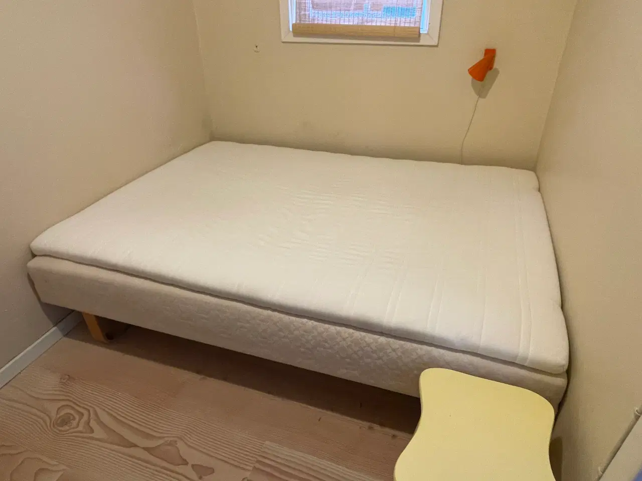 Billede 1 - Boxmadras 140x200 cm