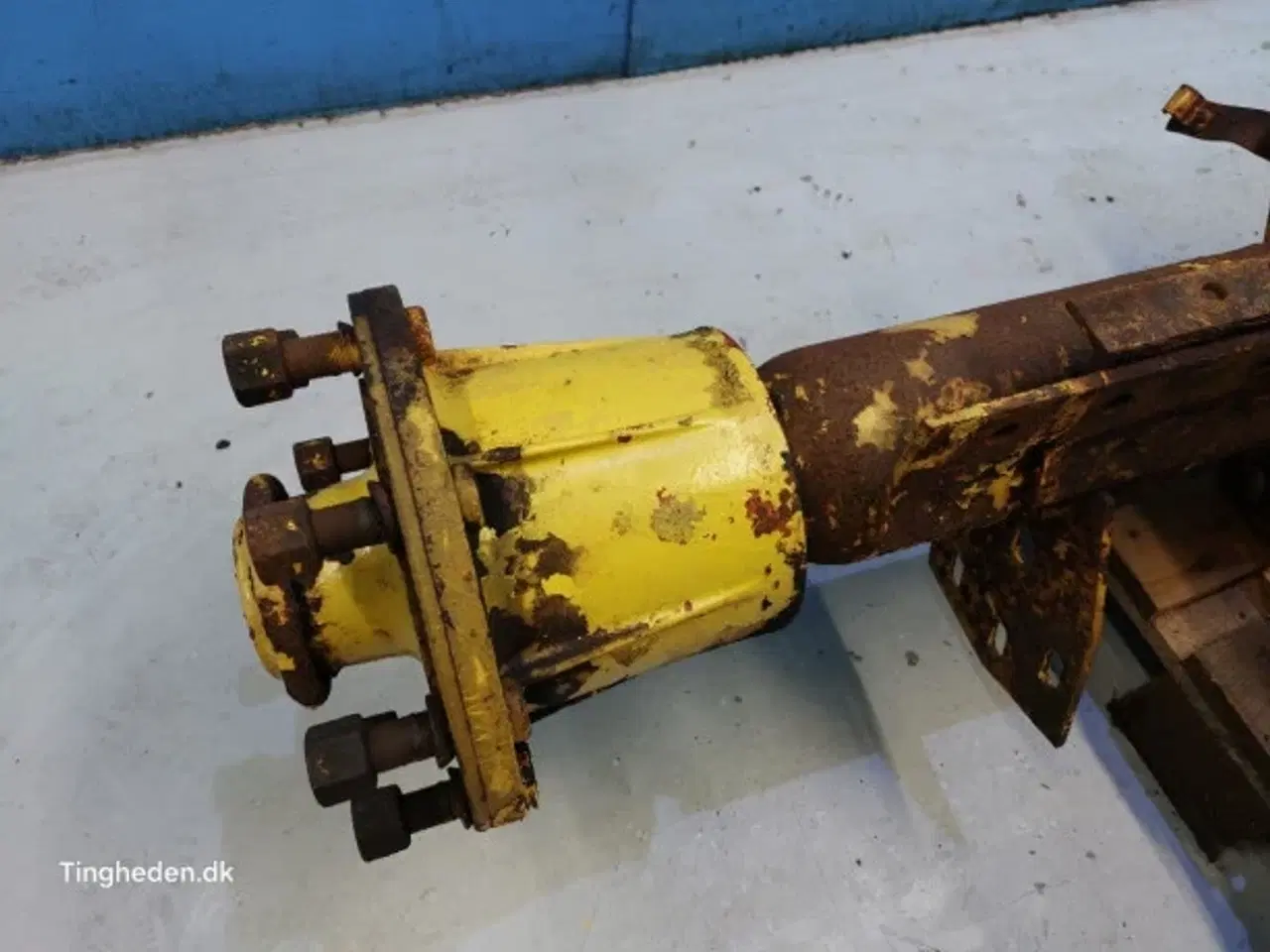 Billede 16 - New Holland 1540 Foraksel