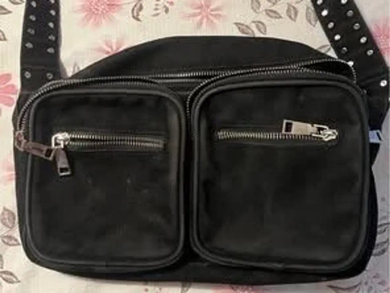 Billede 1 - Noella taske