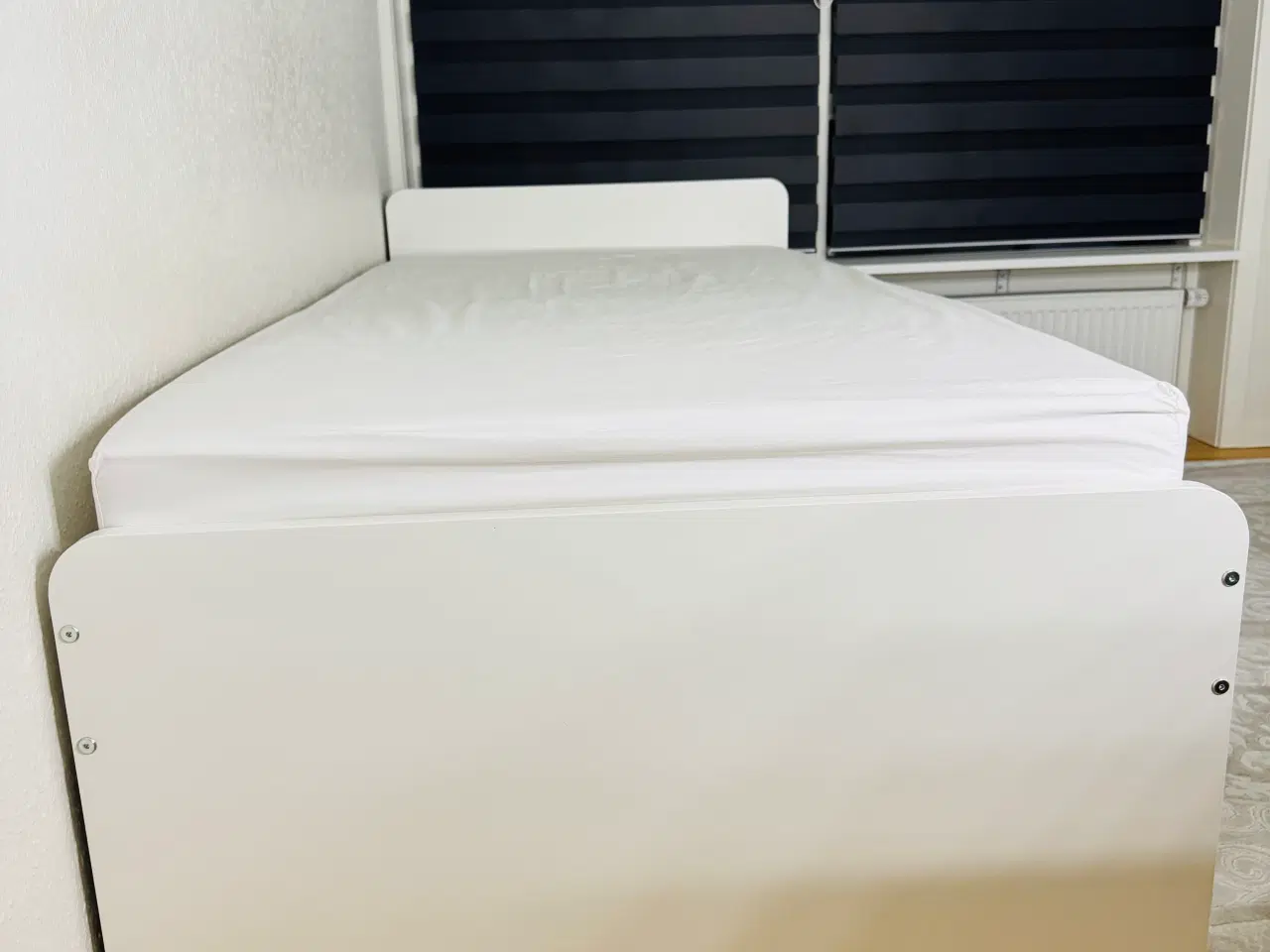 Billede 5 - Udtræksseng inkl. madrasser
