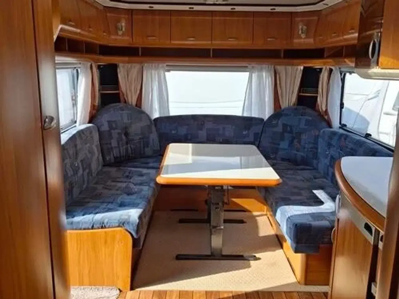 Billede 10 - Hobby EXCELLENT 560 UFe