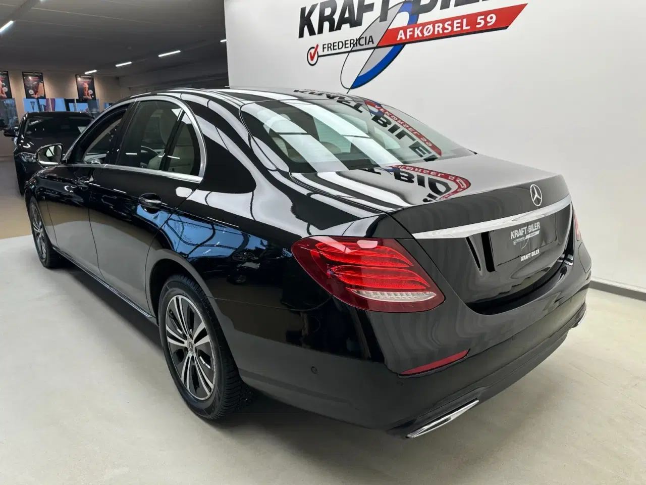 Billede 3 - Mercedes E300 de 2,0 Avantgarde aut.