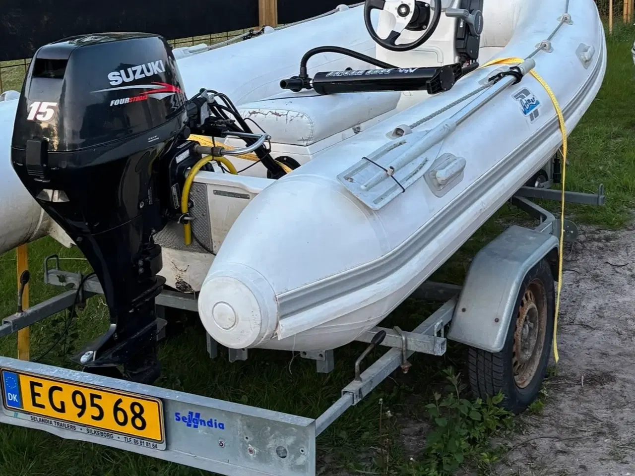 Billede 5 - Arimar 3,60 m RIB gummibåd med Suzuki 15 hk 4-takt