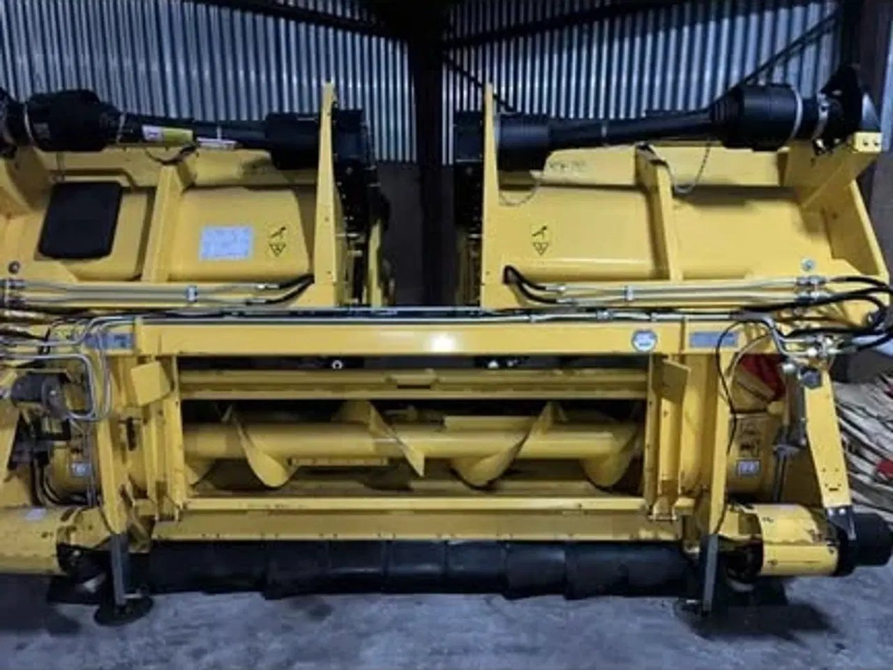 Billede 2 - New Holland F8 plukkebord til majs - årgang 2024