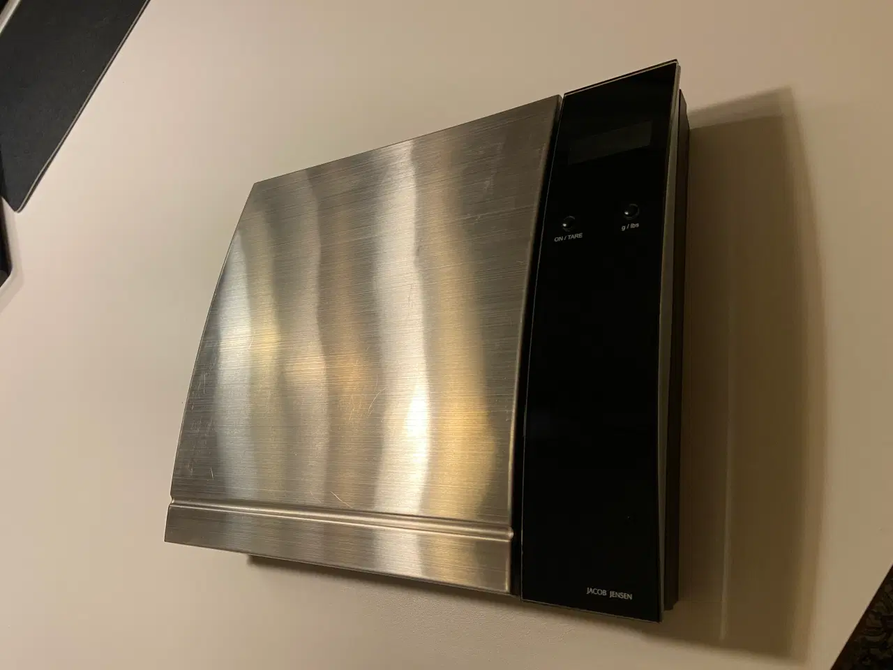 Billede 3 - Køkkenvægt fra Jacob Jensen i børstet stål