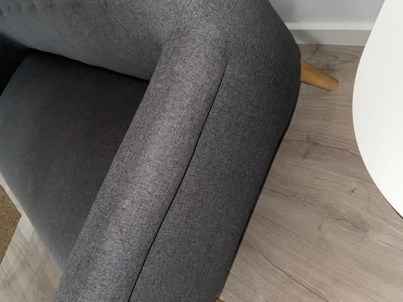 Billede 2 - Sofa i grå farve 