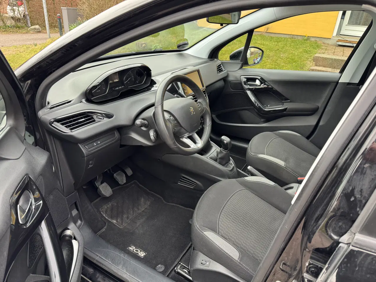 Billede 7 - Peugeot 208 33,3 km/l