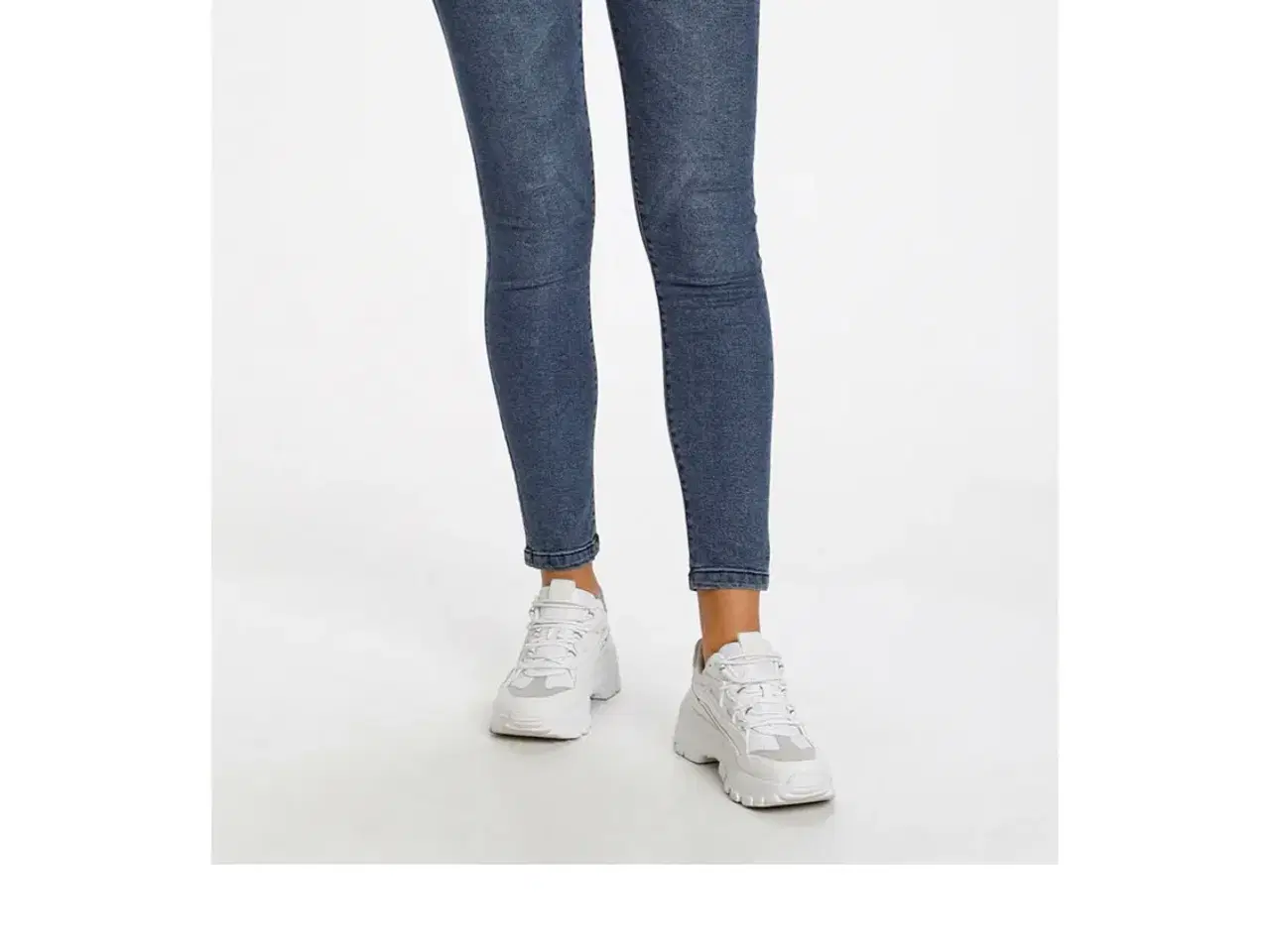 Billede 3 - Helt nye jeans fra Saint str S