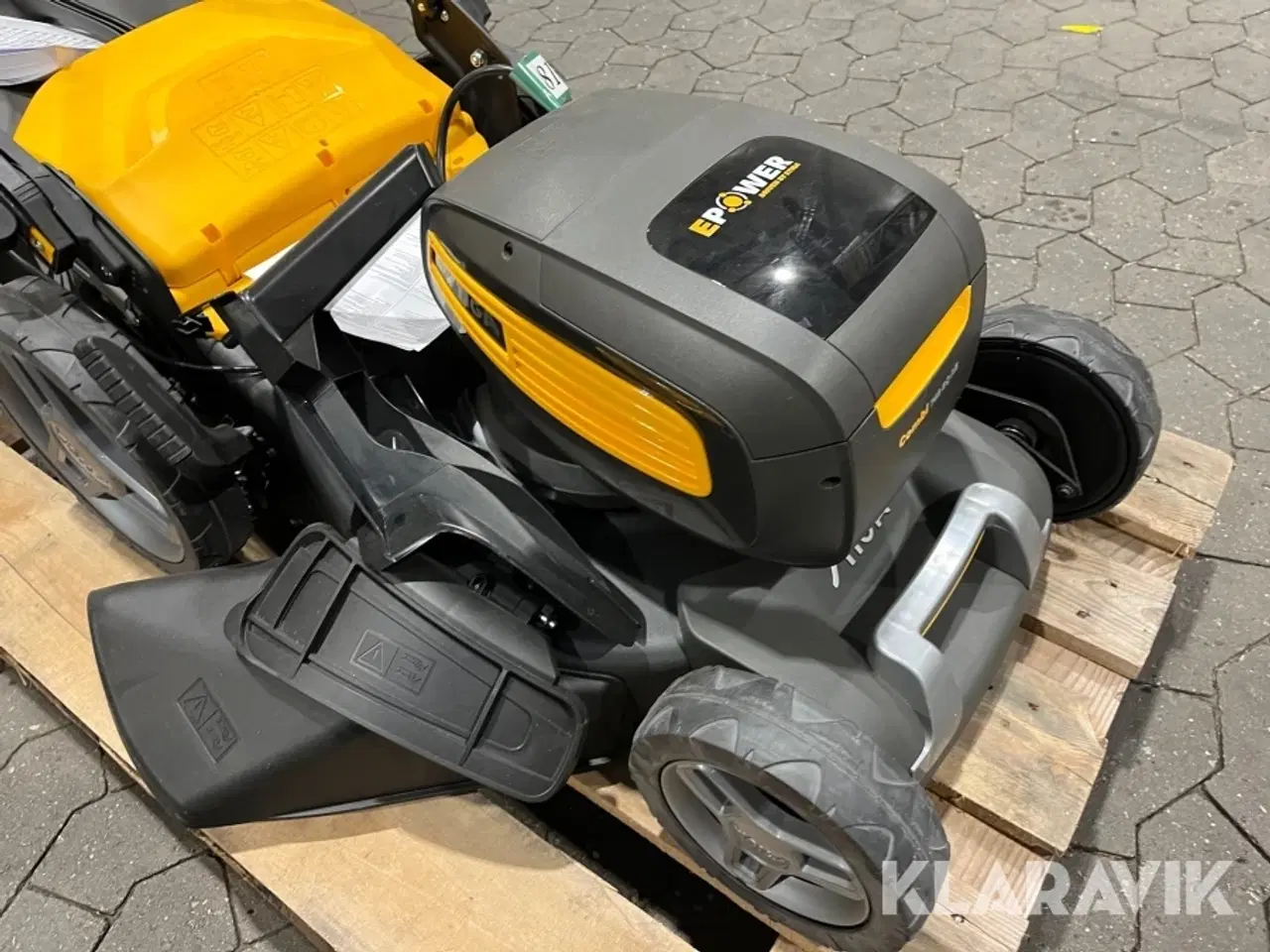 Billede 5 - Græsslåmaskine STIGA COMBI 748 SQ AE