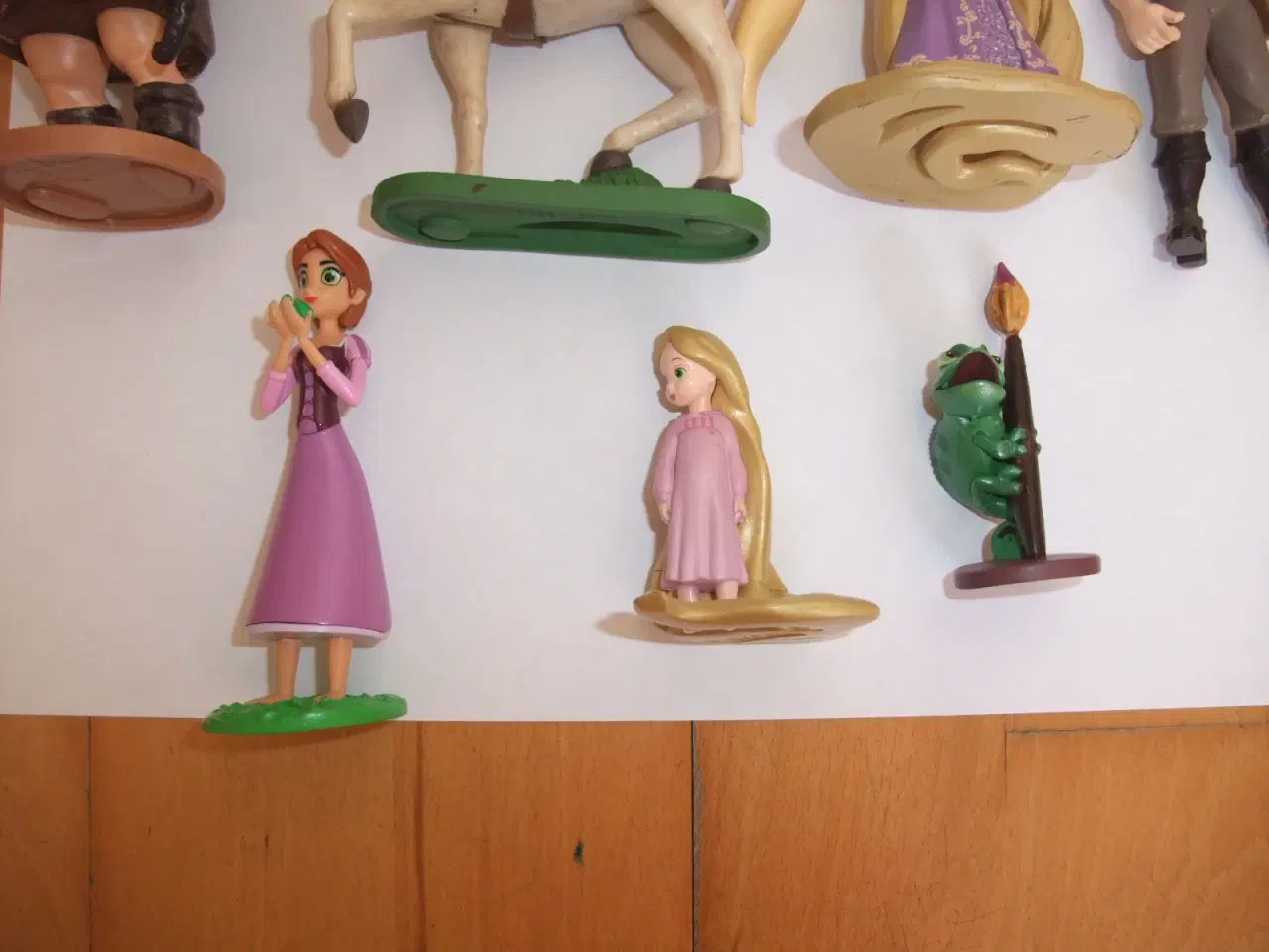 Billede 4 - To på Flugt/Tangled Figurer