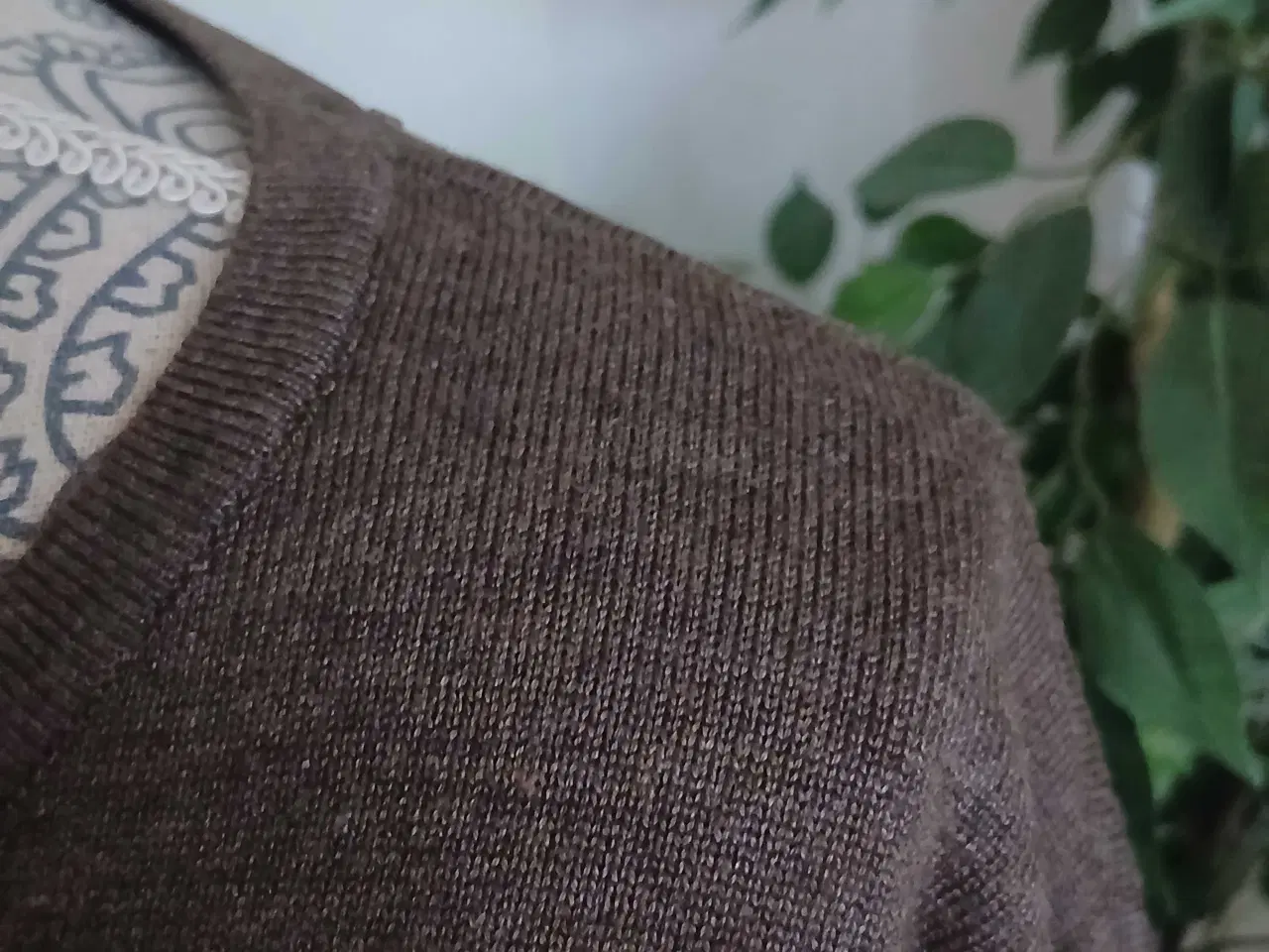 Billede 3 - Trøje. Saint Tropez. Medium/38