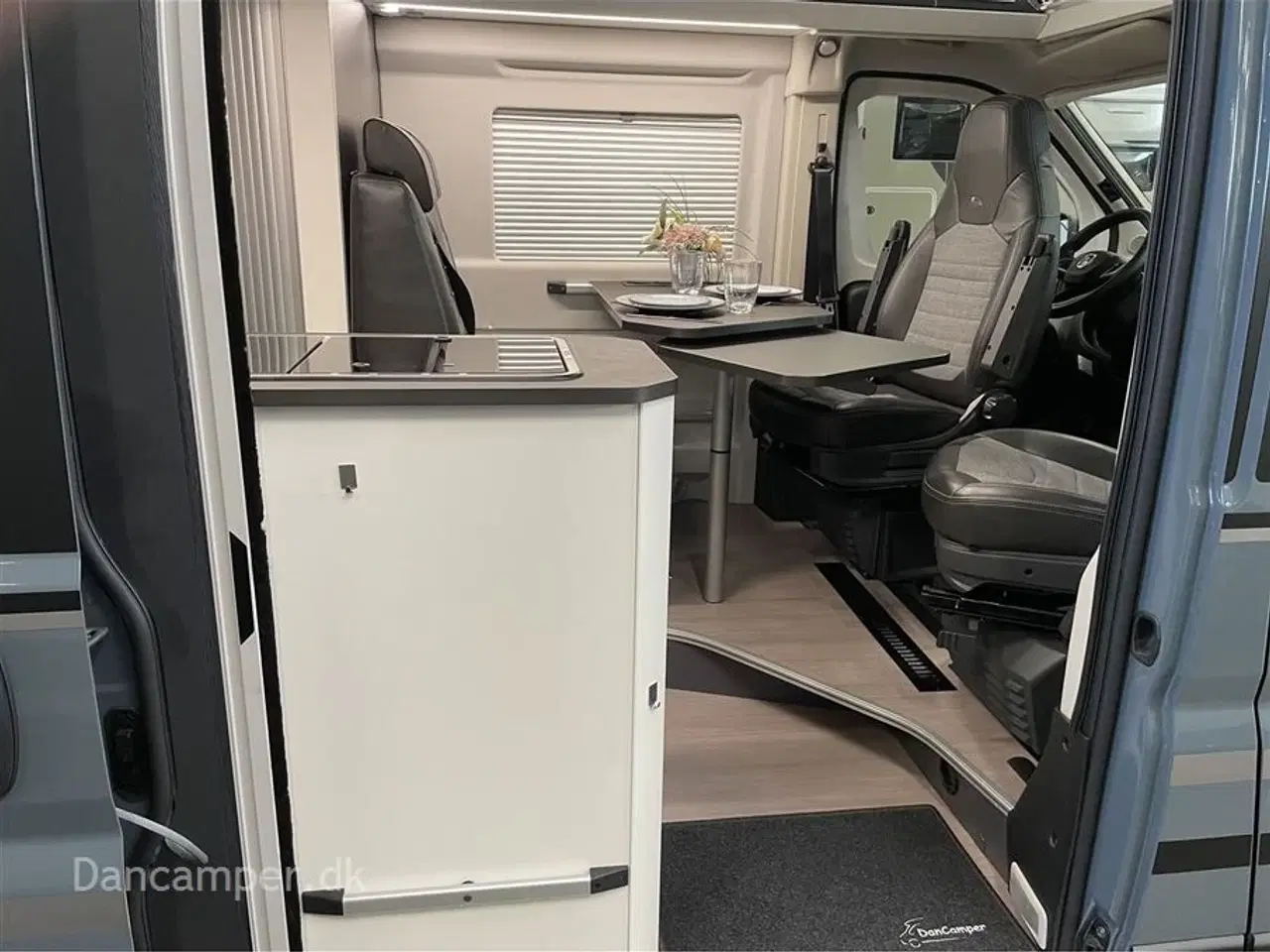 Billede 12 - 2023 - Adria Twin Supreme 640 SLB   Flot Adria Van med masser af ekstraudstyr. Solcelle, Inverter, Lithiumbatteri, Automatgear m.m.