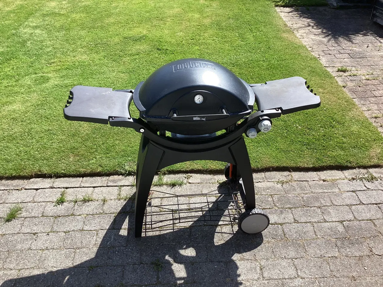 Billede 2 - Weber Gasgrill Q3000