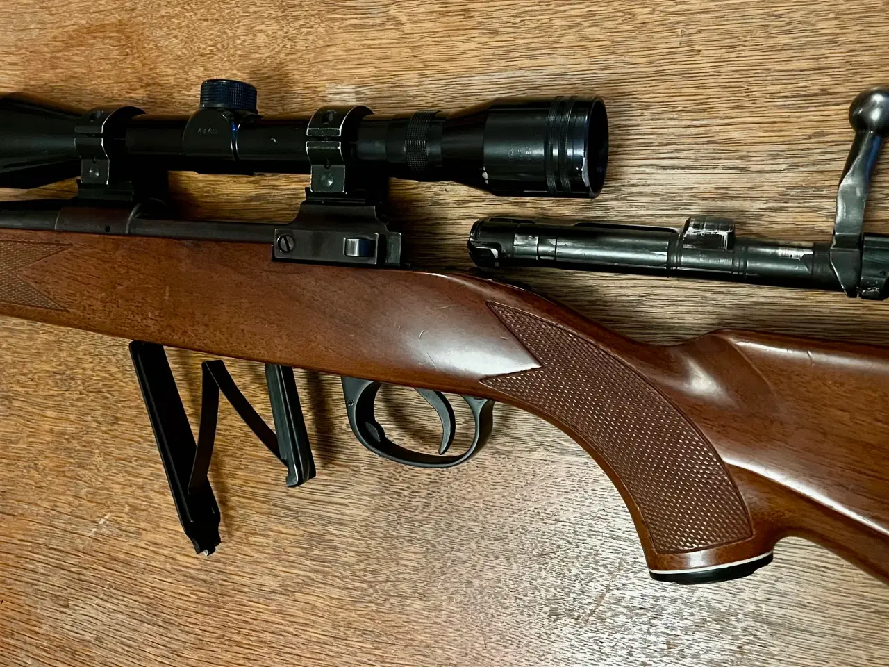 Billede 2 - Jagtriffel 6,5-55, 4x40 kikkert, rem, taske