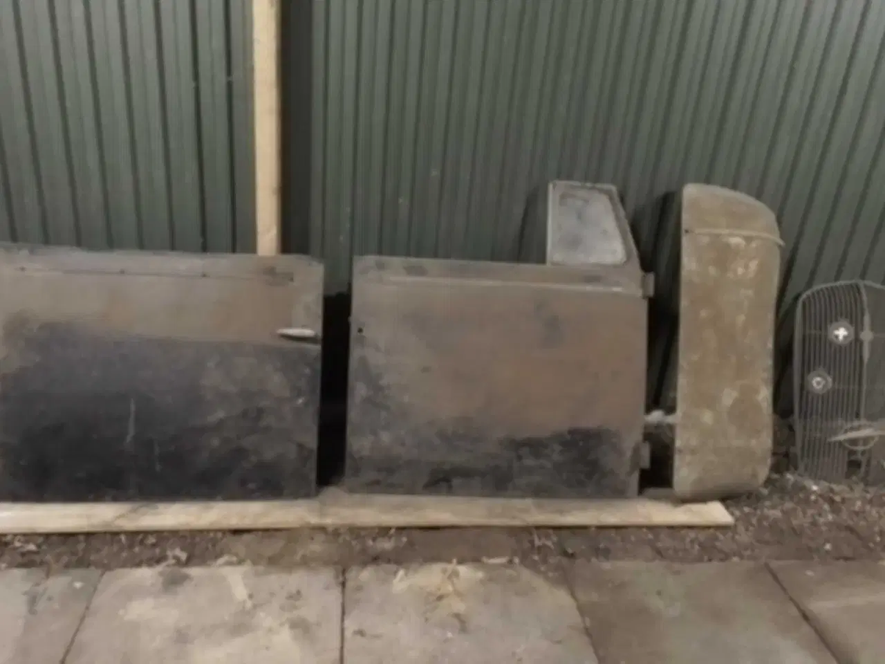 Billede 1 - Veteranbilreservedele