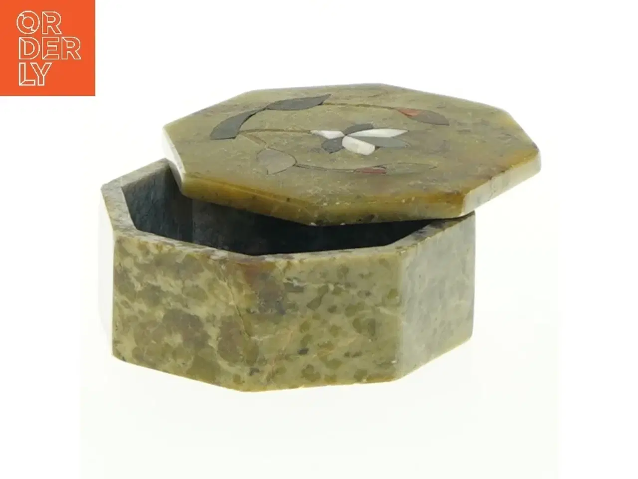 Billede 2 - Æske i sten med indlagt mønster (str. 8x3,5 cm)