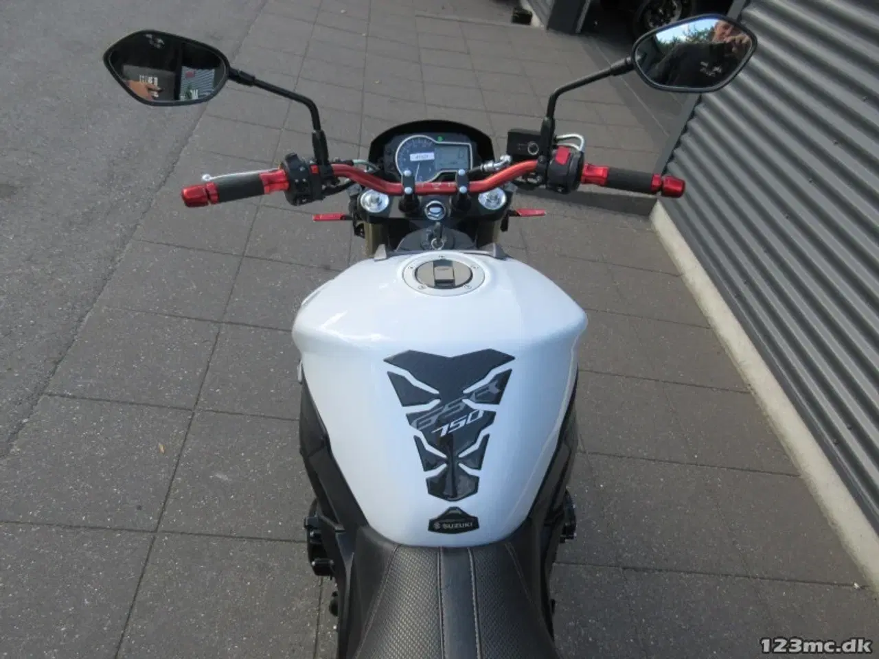 Billede 21 - Suzuki GSR 750 MC-SYD BYTTER GERNE