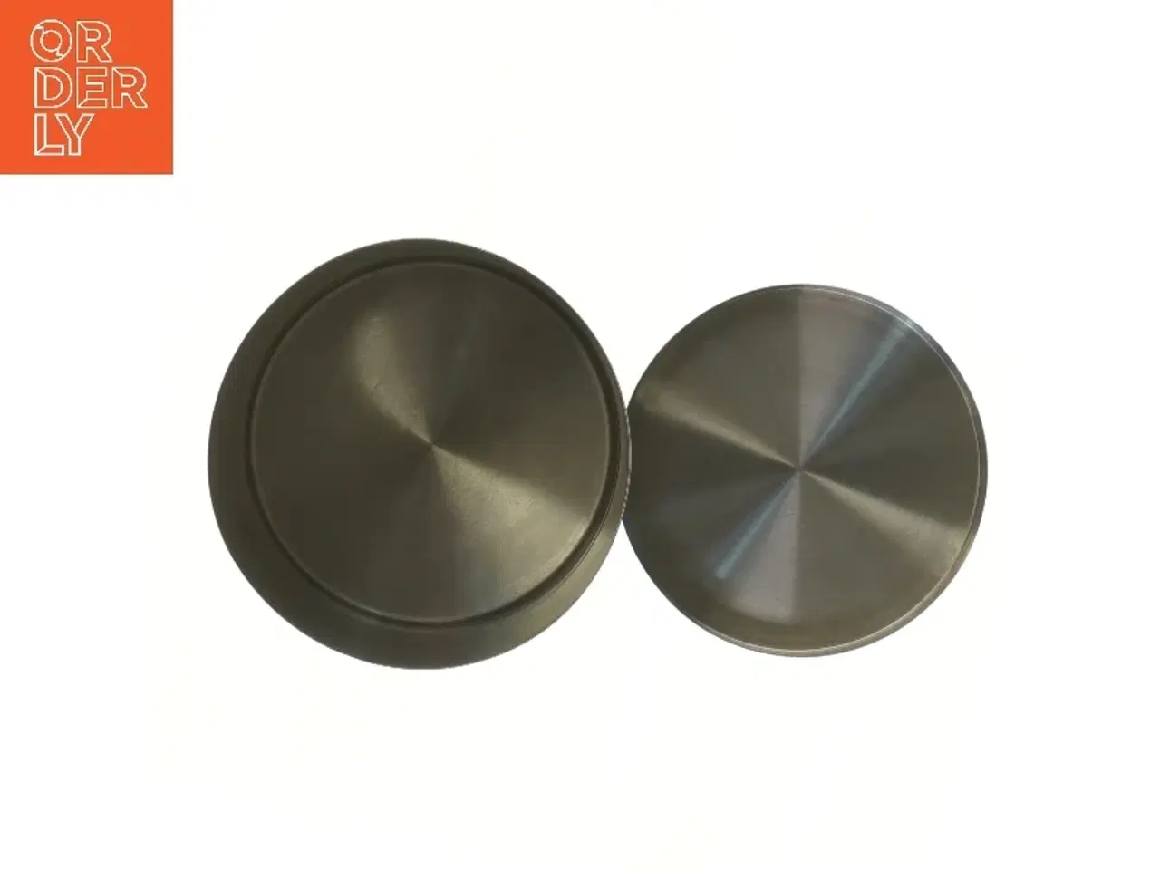 Billede 3 - Stor stilren stål kagedåse med låg (str. Ø 18 cm længde 20,5 cm)